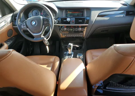 2017 BMW X3 xDrive28I z USA, uszkodzony, nr VIN 5UXWX9C57H0T00243